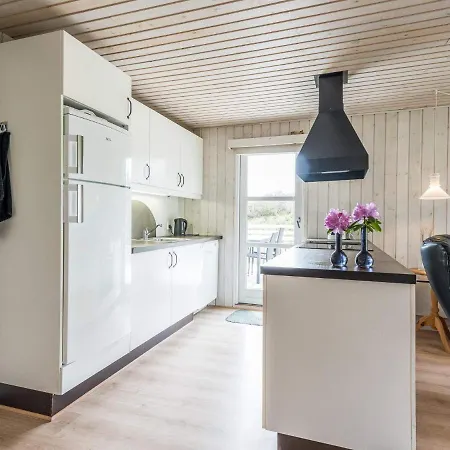 Henne Cxxv Hotell 4*